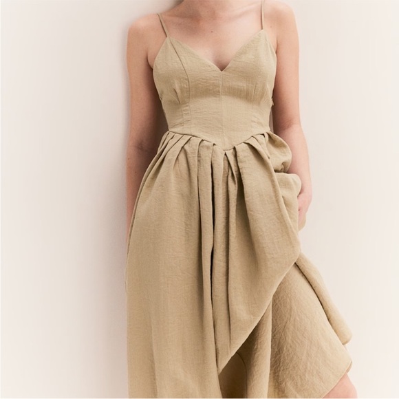 H&M Dresses & Skirts - H&M Beige Asymmetrical Dress